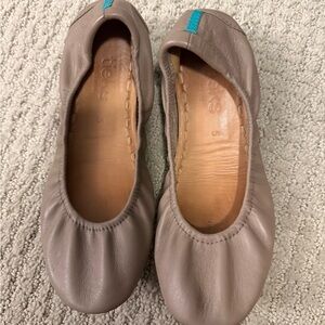 Tieks Tan Leather Ballet Flats with Elastic Trim